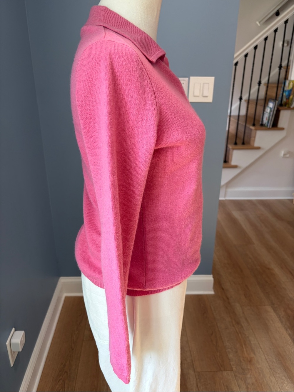 Charter Club Petite 100% Cashmere Pink Collared V Neck Sweater Petite P - Picture 4 of 7